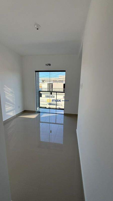Casa à venda no Centro: