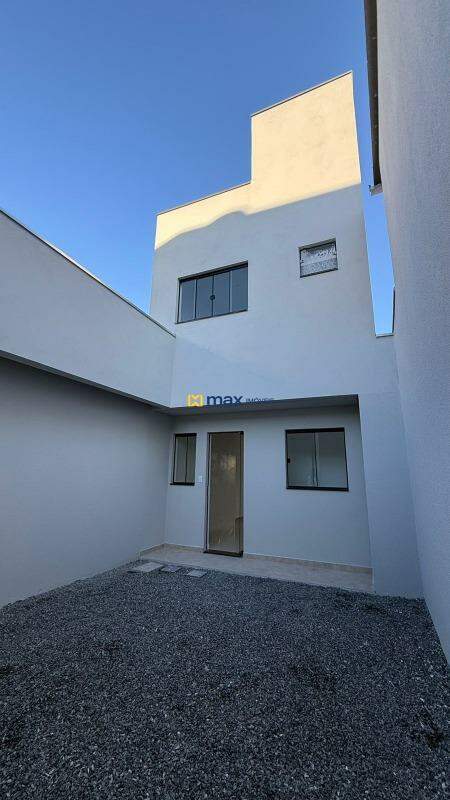 Casa à venda no Centro: