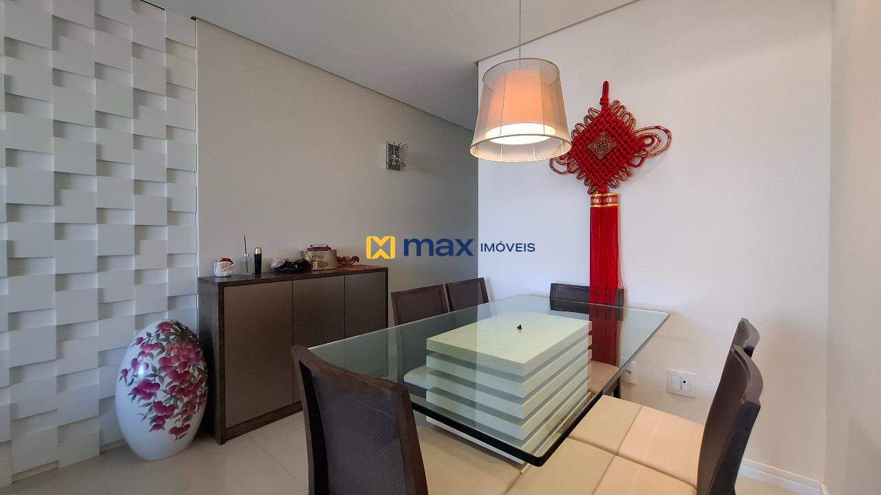 Apartamento à venda no Centro: Living integrado