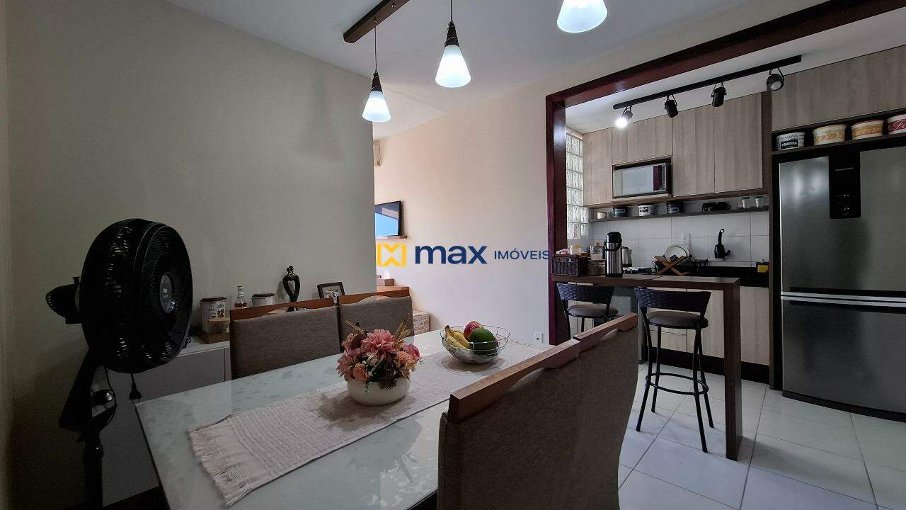 Apartamento à venda no Cordeiros: Sala de jantar