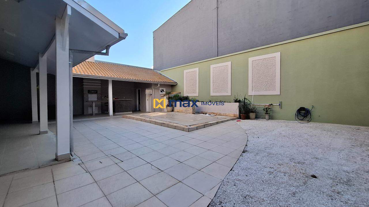 Casa à venda no São João: Área externa