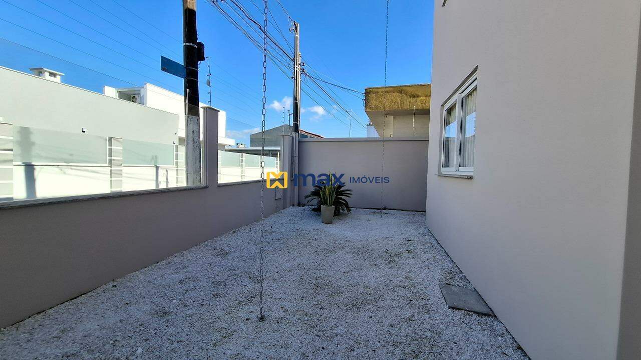 Casa à venda no São João: Área externa