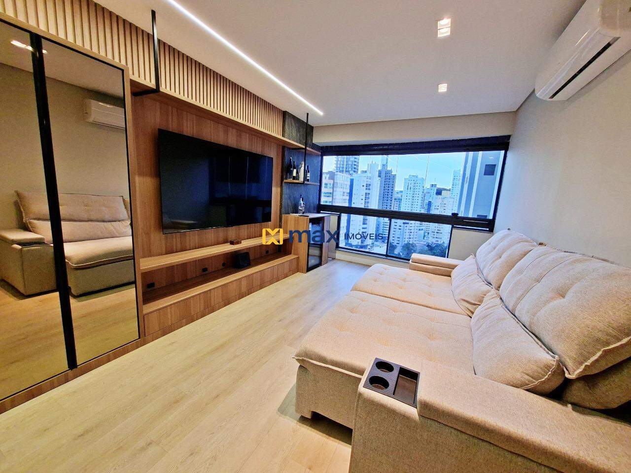 Apartamento para aluguel no Centro: 