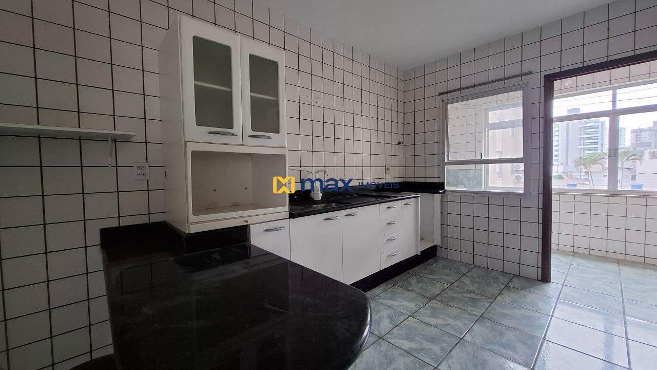 Apartamento à venda no Vila Operária: Cozinha