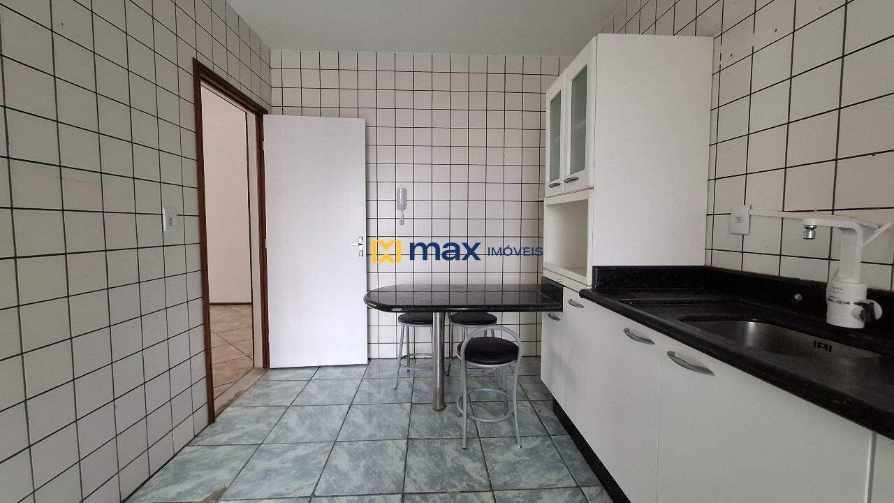 Apartamento à venda no Vila Operária: Cozinha