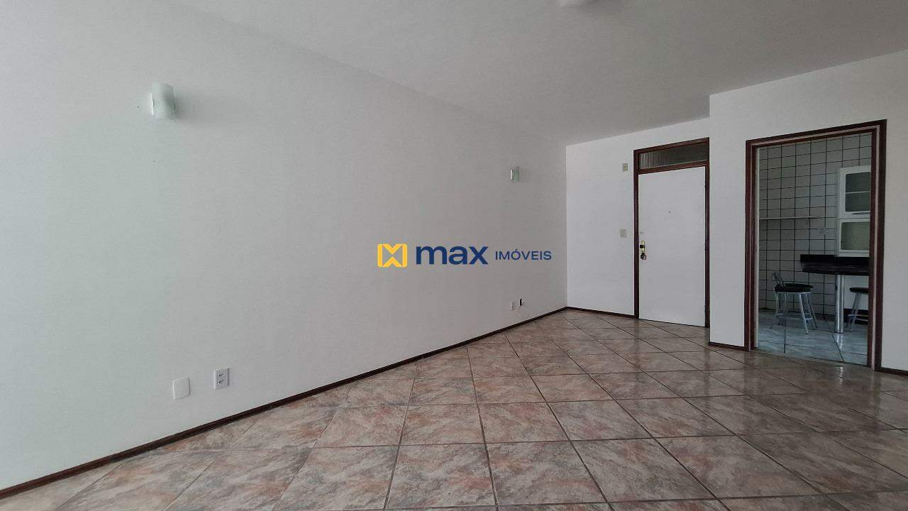 Apartamento à venda no Vila Operária: Living integrado