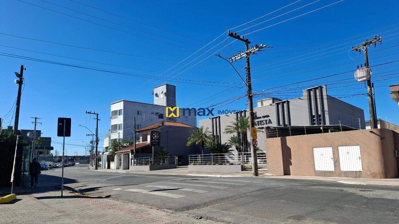 Apartamento à venda no São João: Localização