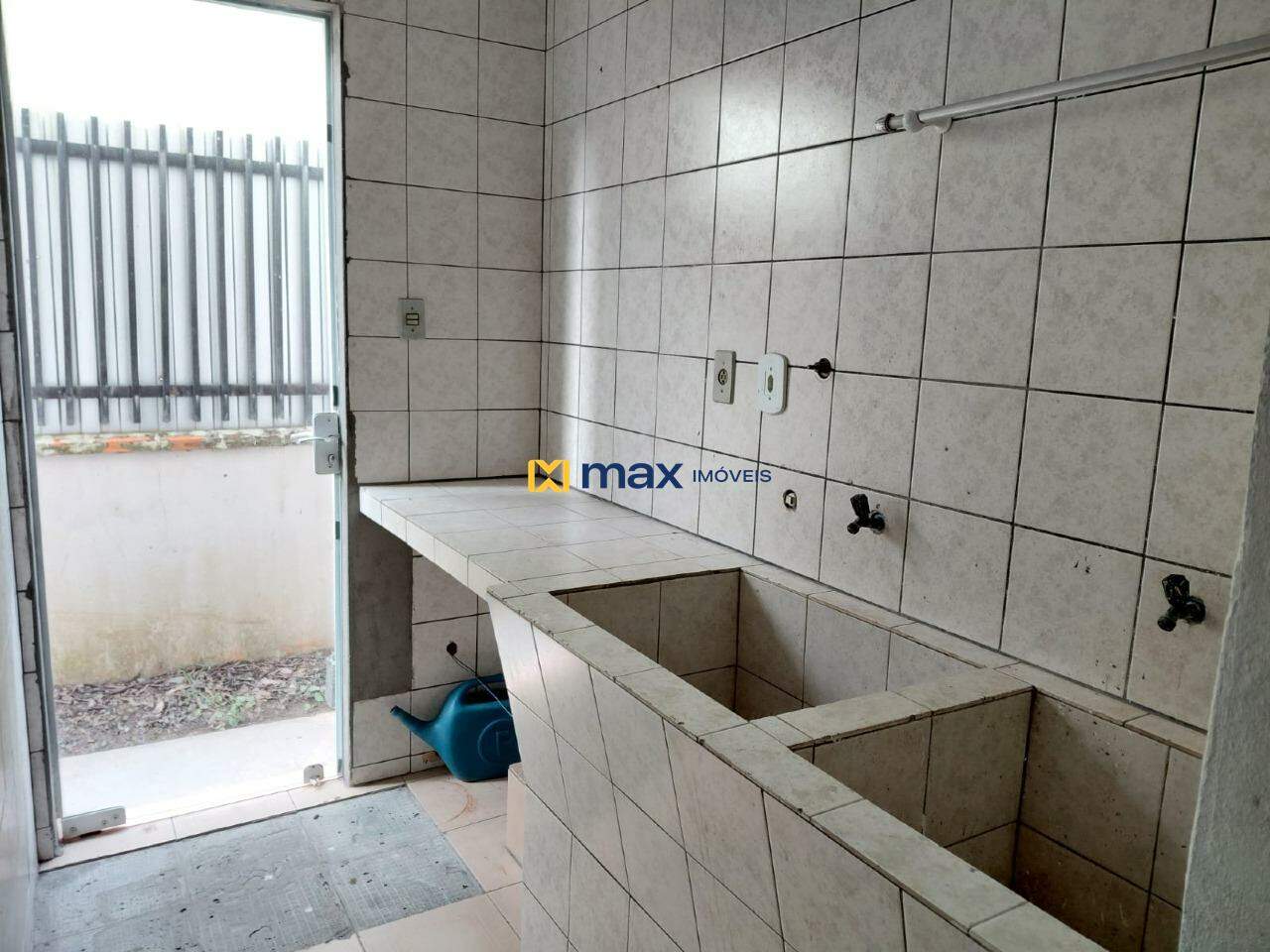 Casa para aluguel no Gravatá: Lavanderia