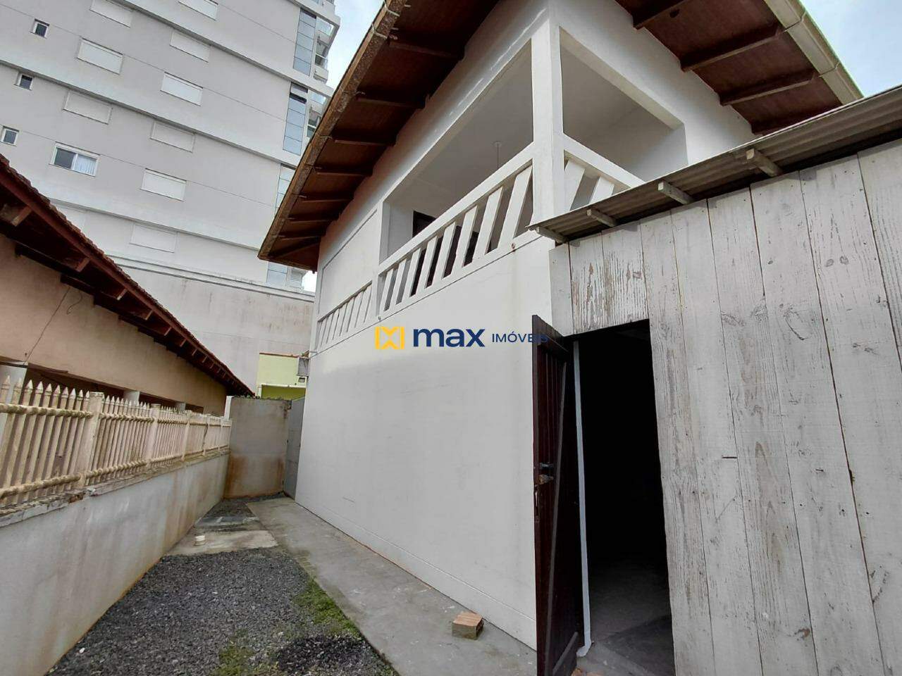 Casa para aluguel no Gravatá: Área externa Garagem