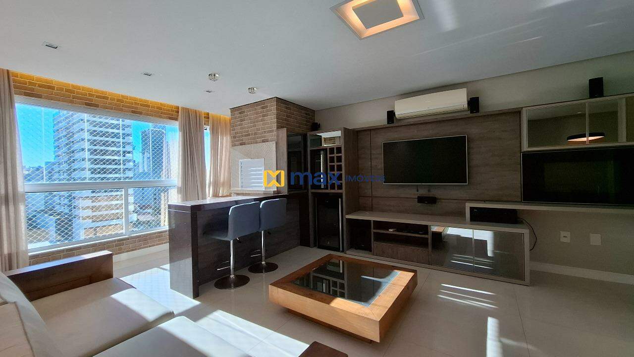 Apartamento à venda no Fazenda: Living integrado