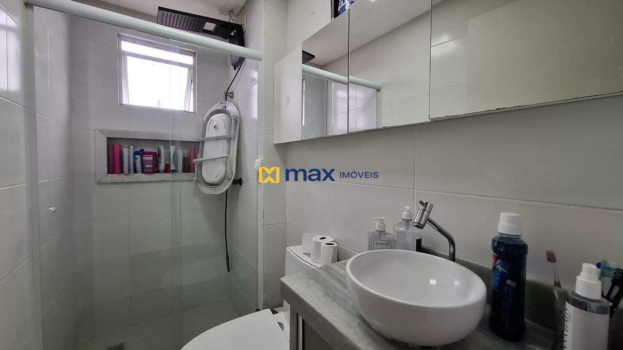 Apartamento à venda no São Vicente: Banheiro social