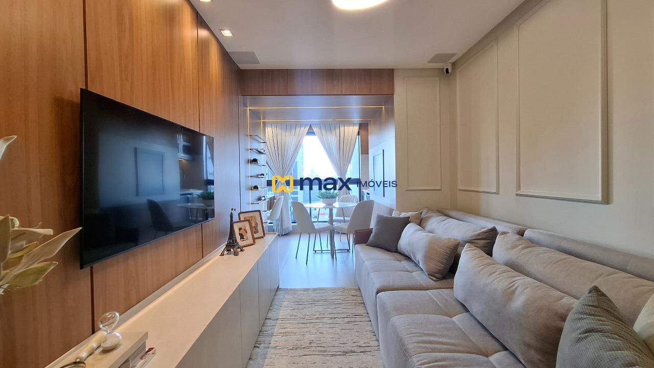 Apartamento à venda no Centro: Living integrado