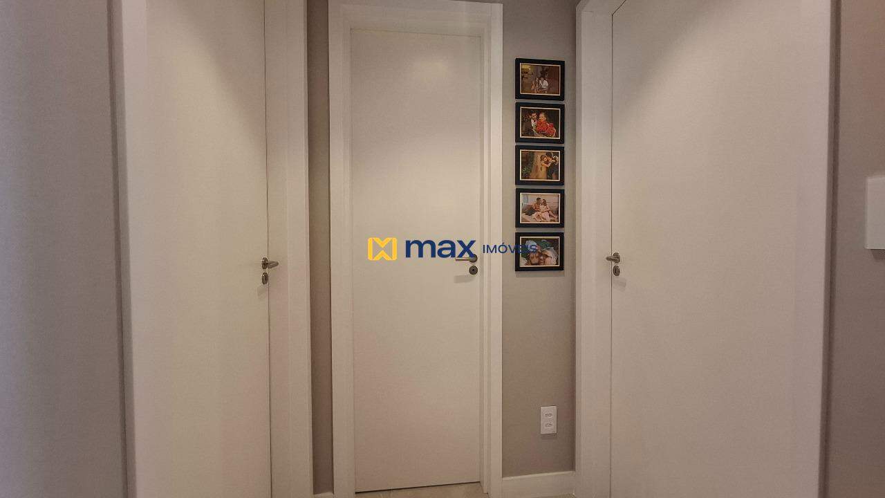 Apartamento à venda no Centro: Corredor