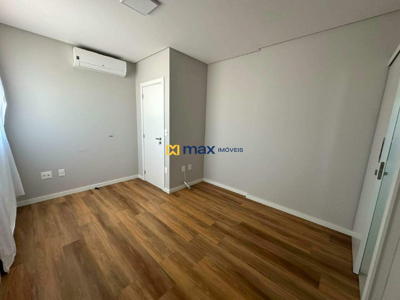 Apartamento para aluguel no Fazenda: Suite 2