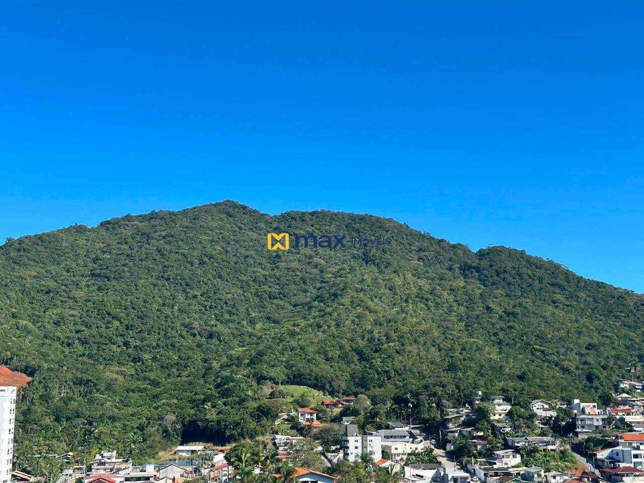 Apartamento para aluguel no Fazenda: Vista da Sacada