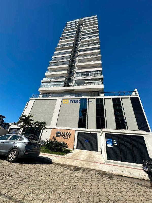 Apartamento para aluguel no Fazenda: 