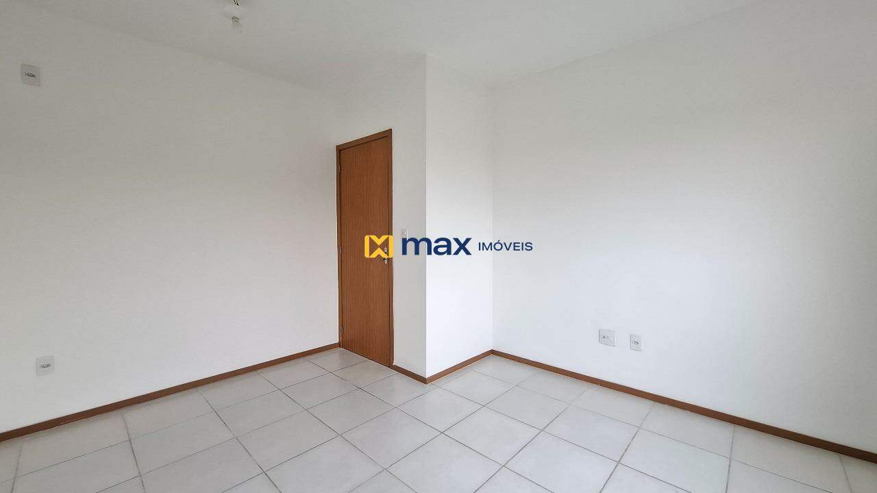 Apartamento à venda no Itaipava: Dormitório