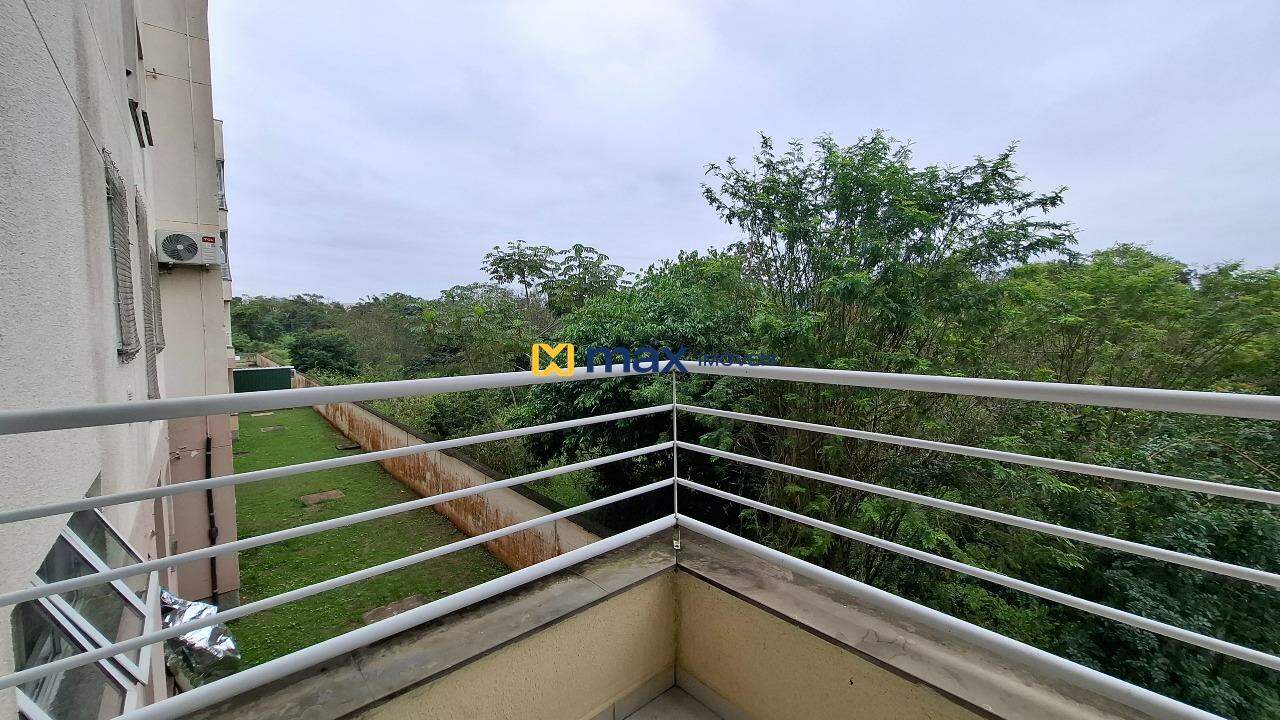 Apartamento à venda no Itaipava: Sacada com churrasqueira