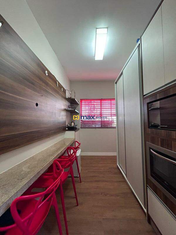 Casa à venda no Centro: