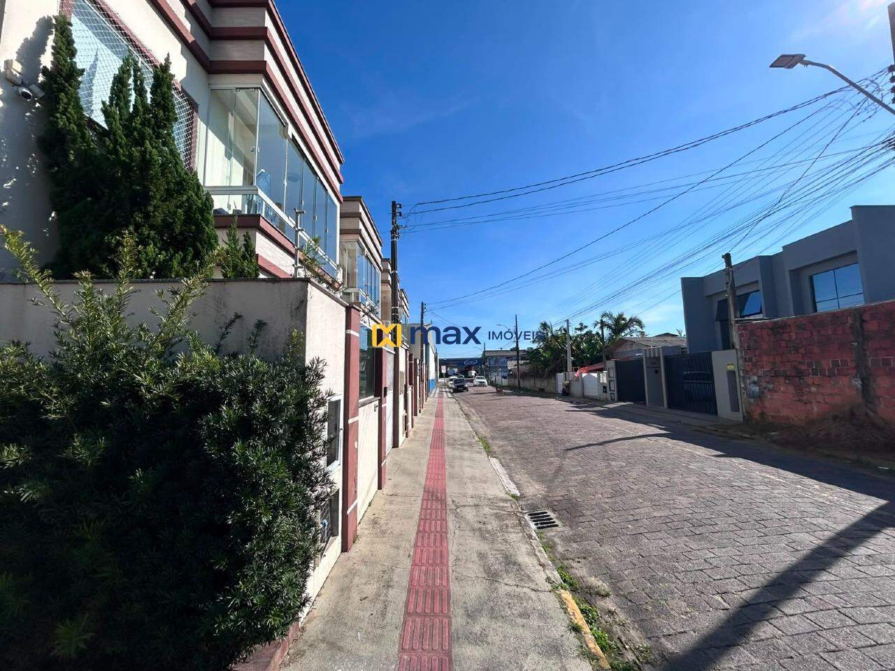 Casa à venda no Centro: