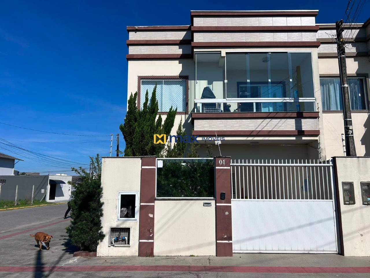 Casa à venda no Centro: 