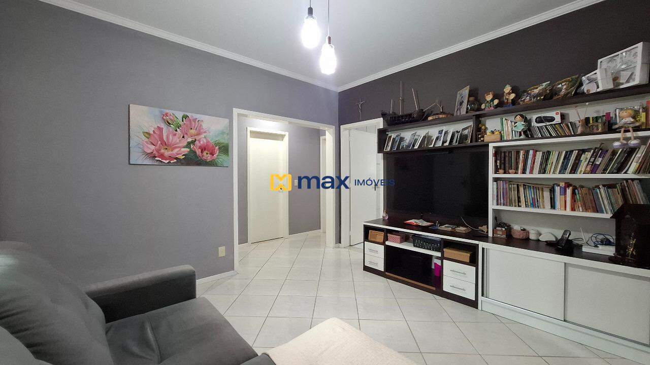 Casa à venda no Ressacada: Sala de estar