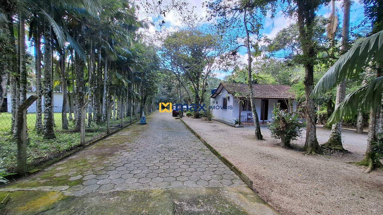 Terreno à venda no Itaipava: Terreno
