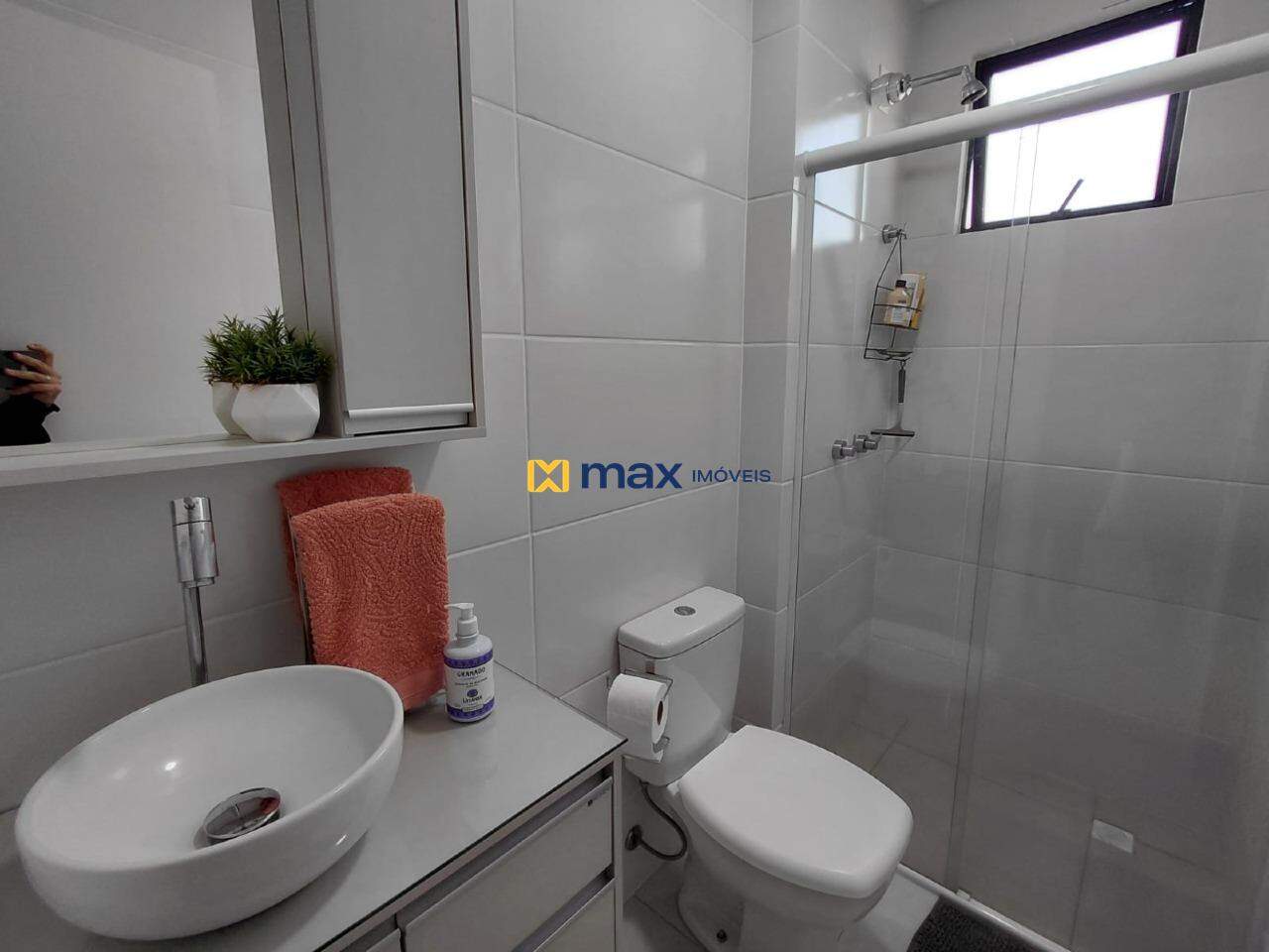 Apartamento para aluguel no Vila Operária: Banheiro Social
