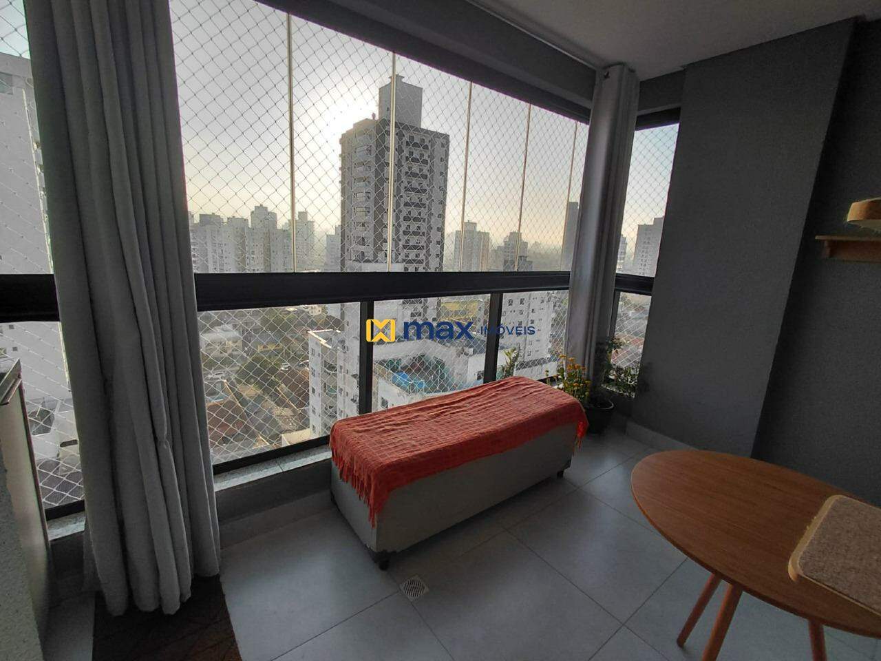 Apartamento para aluguel no Vila Operária: Sacada