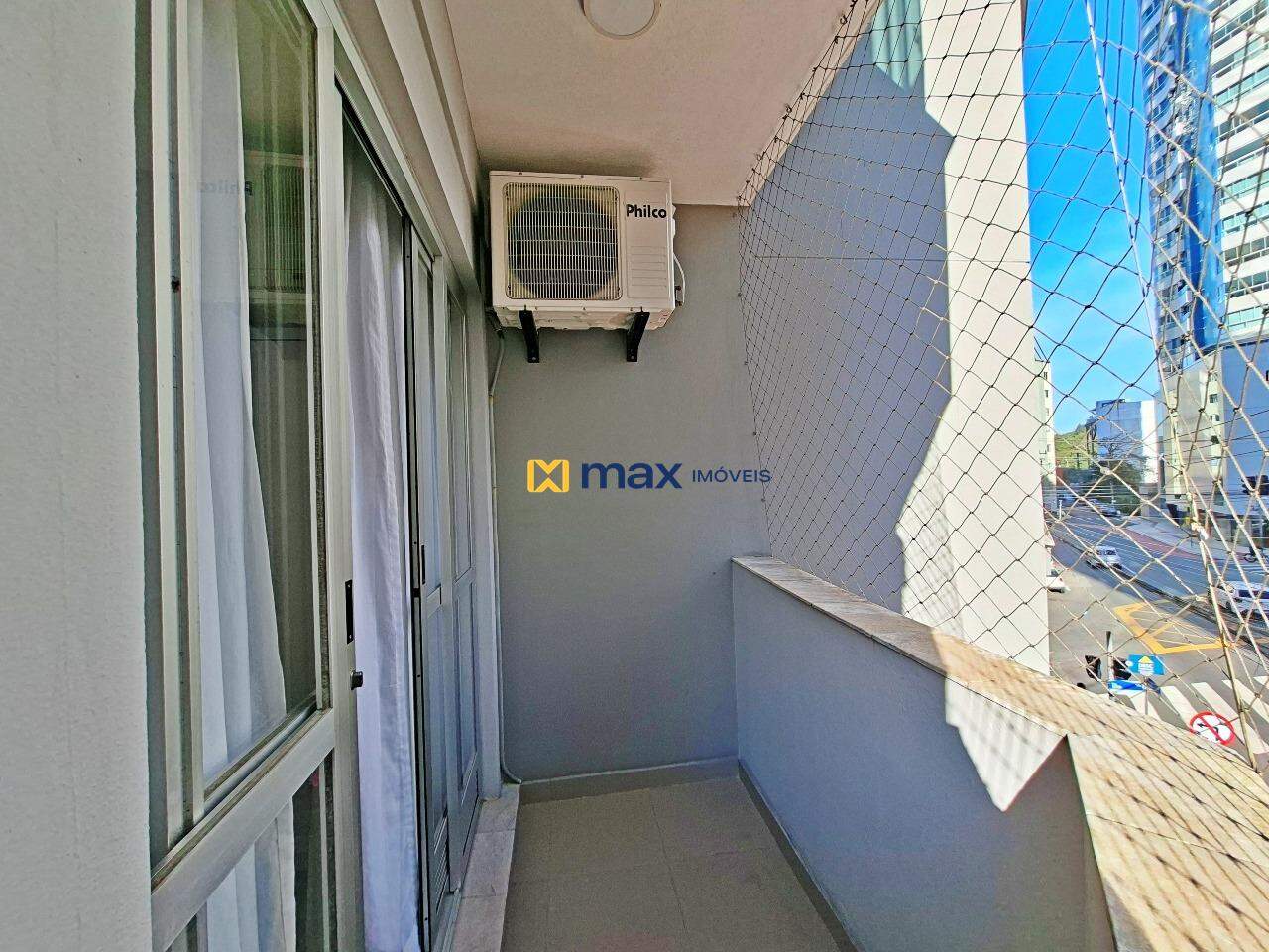 Apartamento à venda no Centro: Sacada Quarto