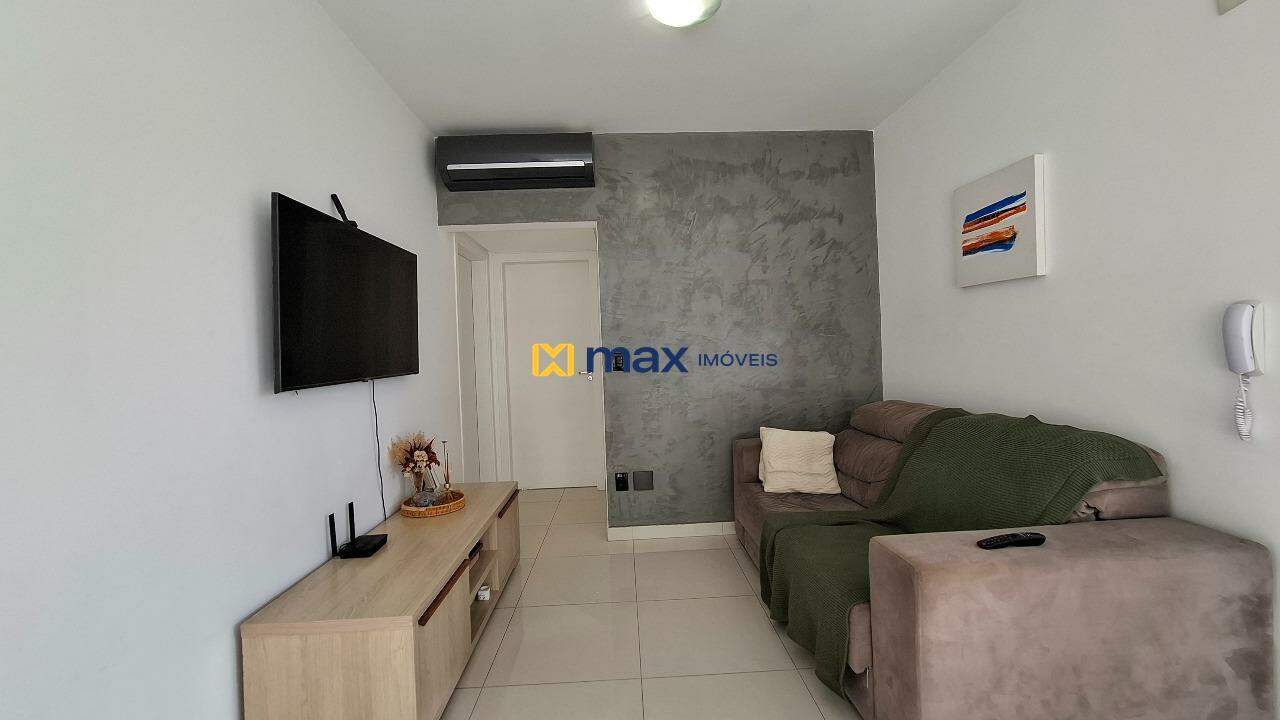 Apartamento à venda no Fazenda: Living integrado