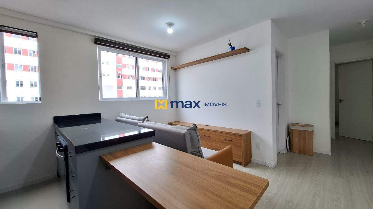Apartamento à venda no Ressacada: Living integrado