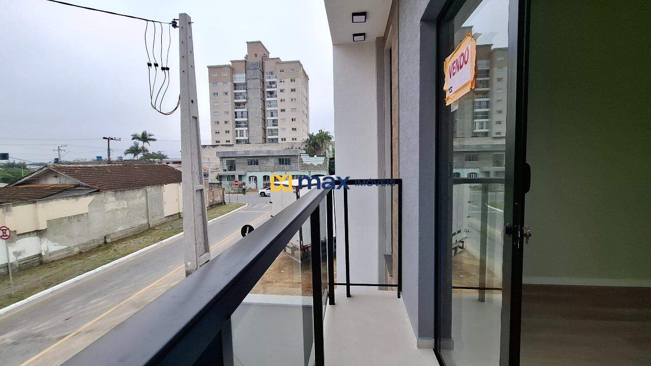 Casa à venda no São João: Sacada