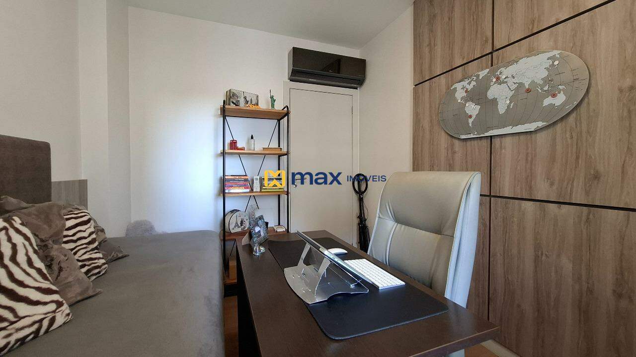 Apartamento à venda no Fazenda: Escritório