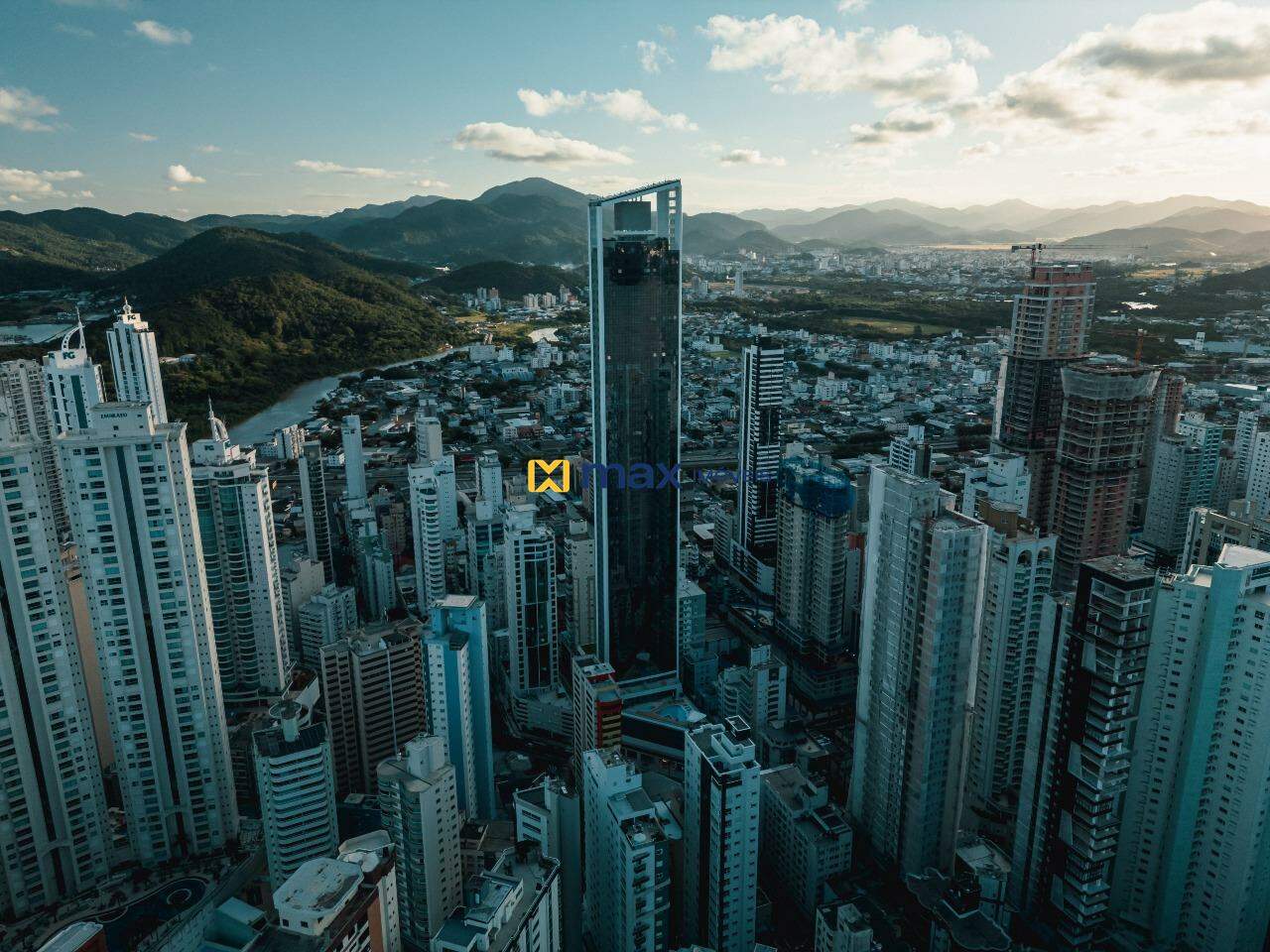 Apartamento à venda no Centro: