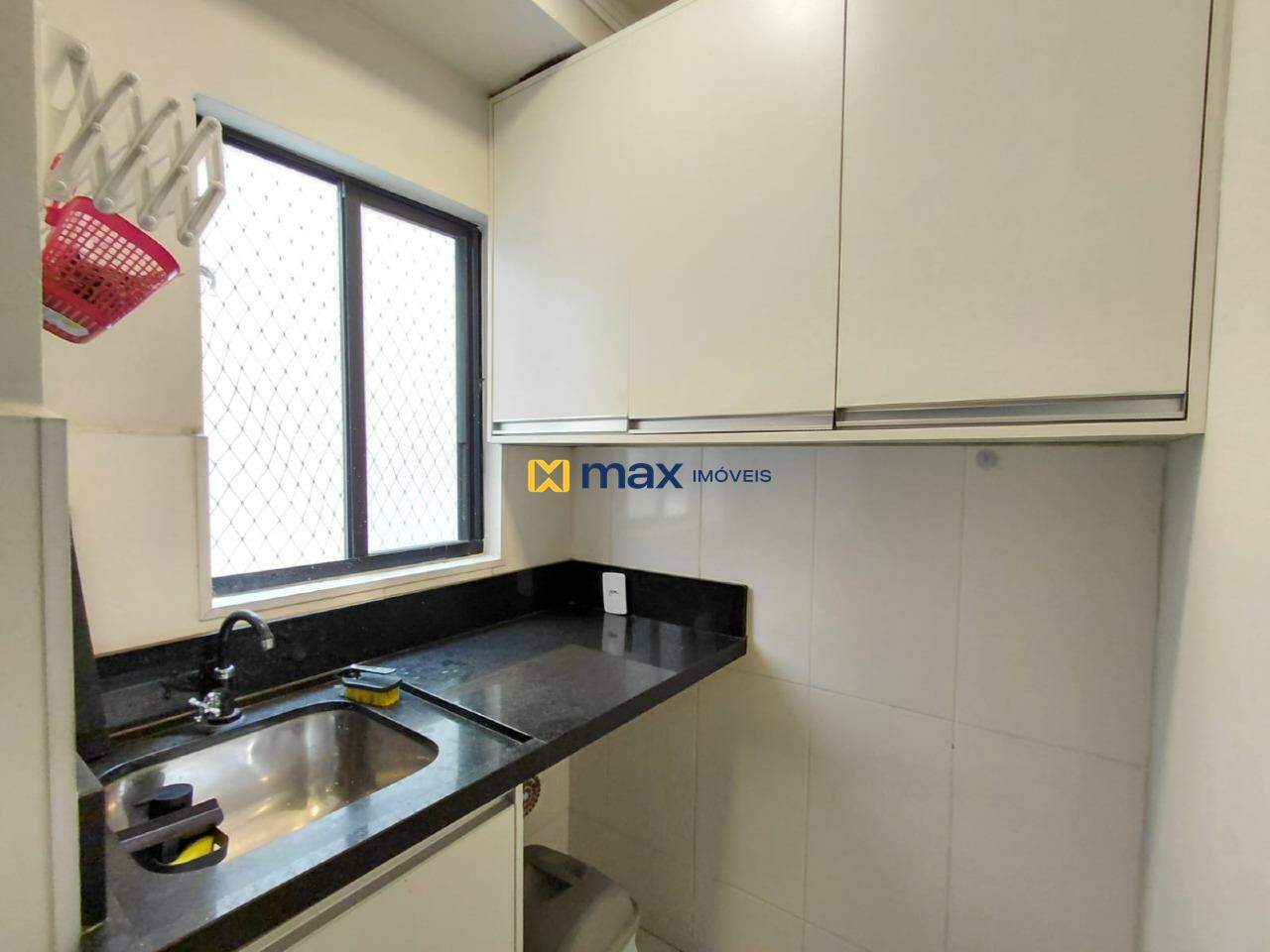 Apartamento para aluguel no Volta Grande: Lavanderia