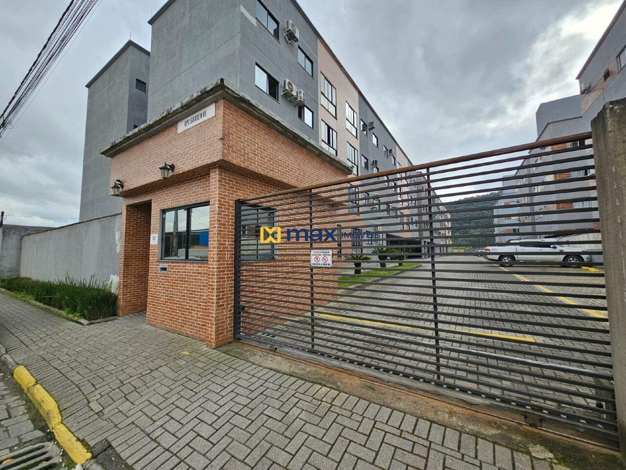 Apartamento para aluguel no Volta Grande: 