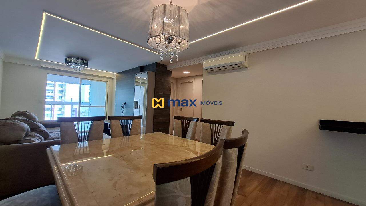 Apartamento para aluguel no Centro: Living integrado
