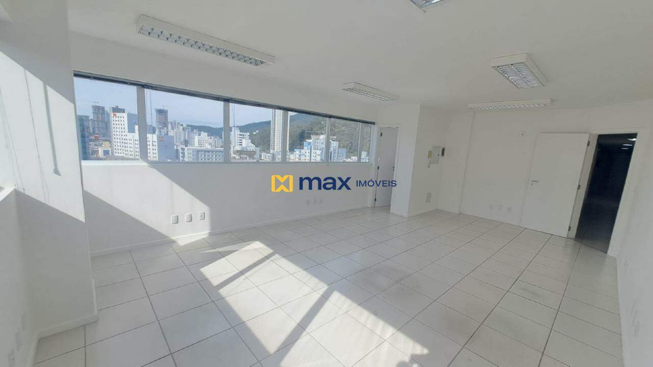 Sala para aluguel no Centro: Sala