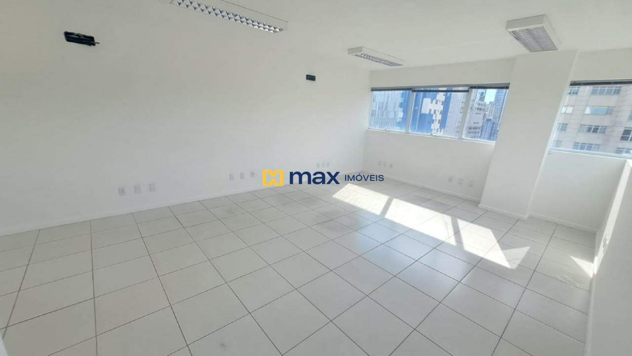 Sala para aluguel no Centro: Sala