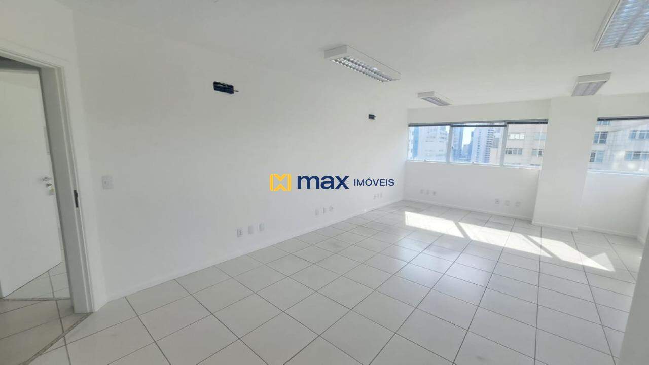Sala para aluguel no Centro: Sala