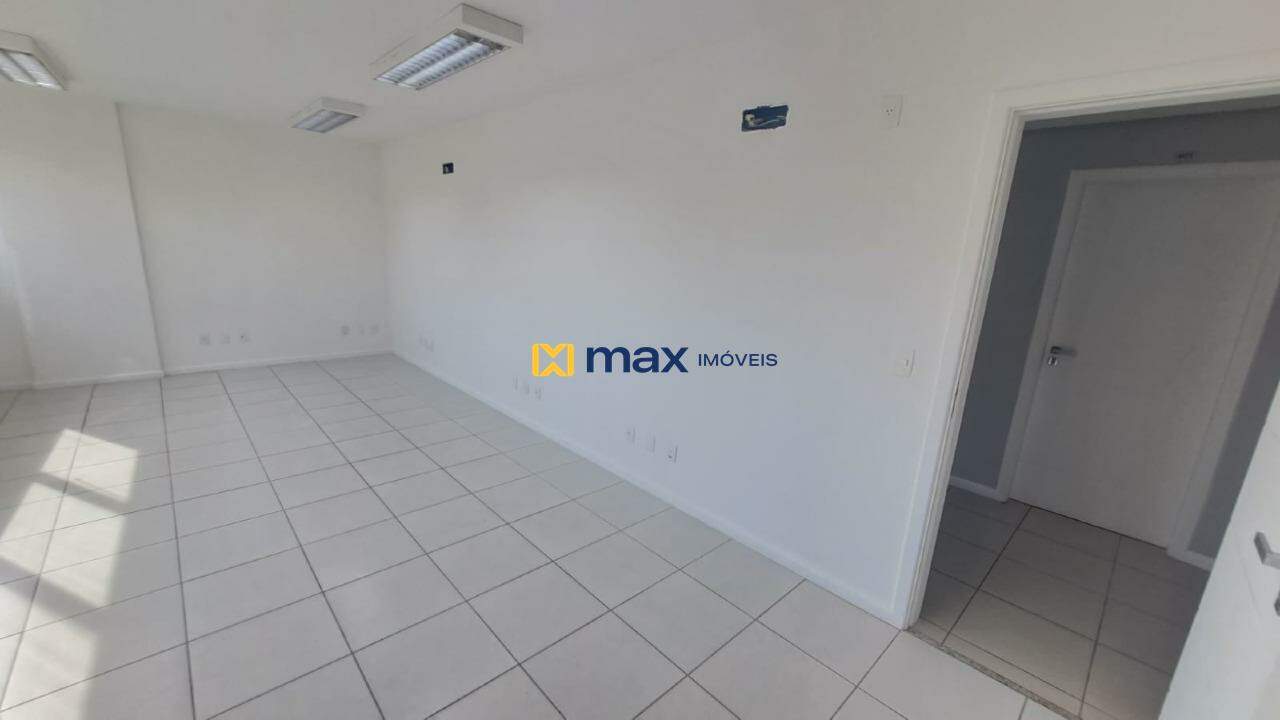 Sala para aluguel no Centro: Sala