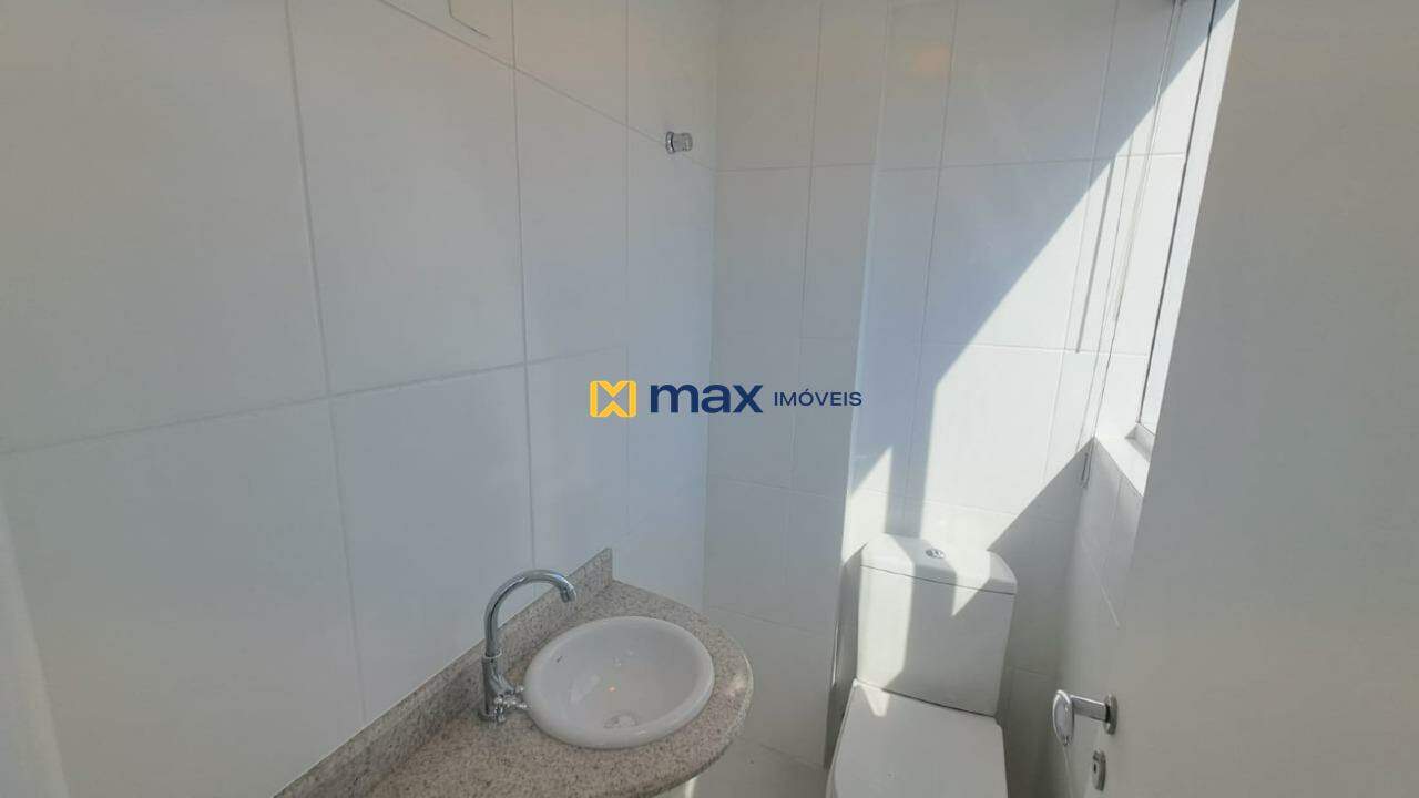 Sala para aluguel no Centro: Banheiro
