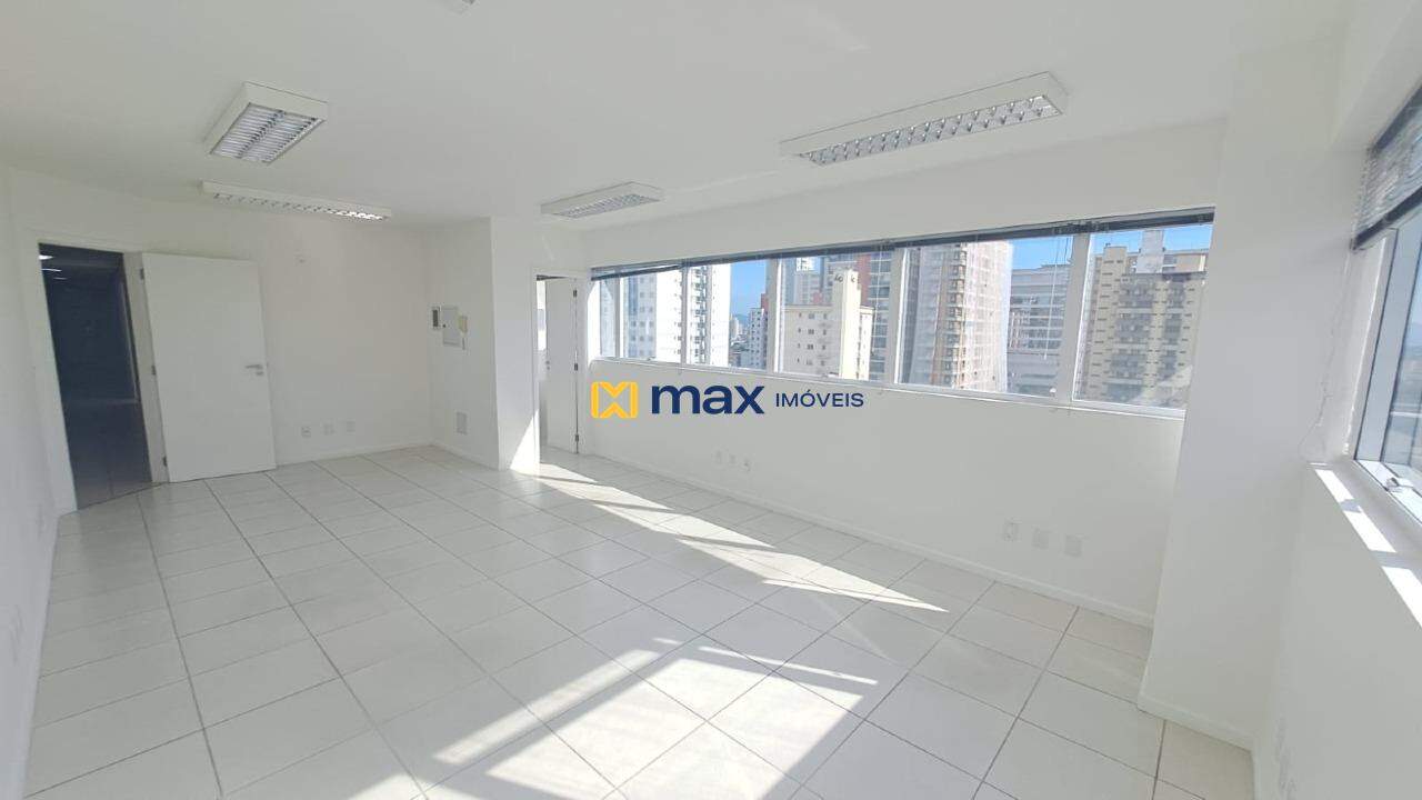Sala para aluguel no Centro: Sala