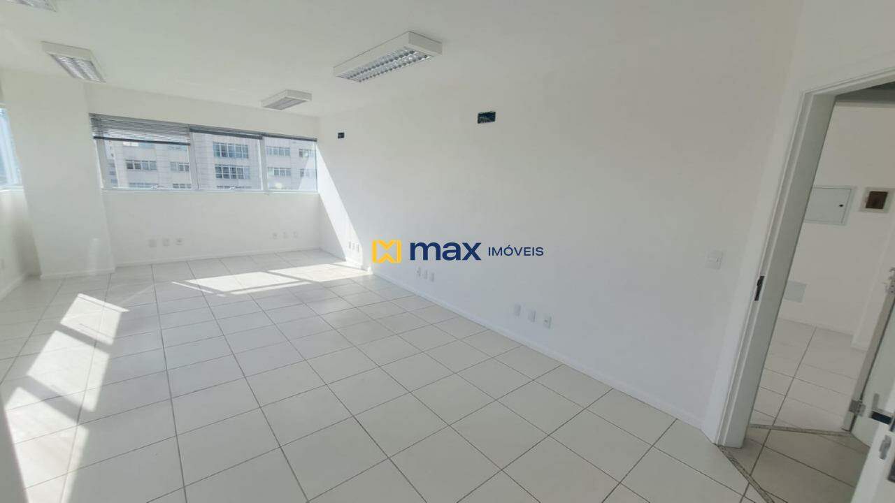 Sala para aluguel no Centro: Sala