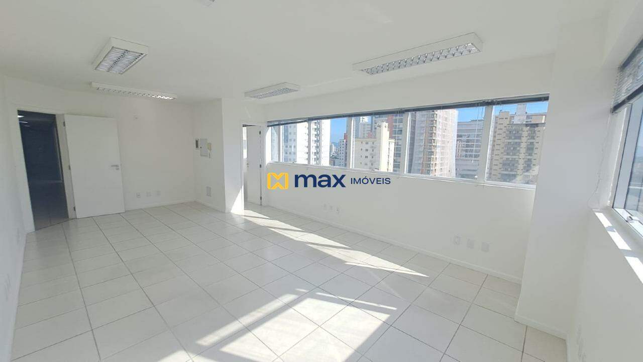 Sala para aluguel no Centro: Sala
