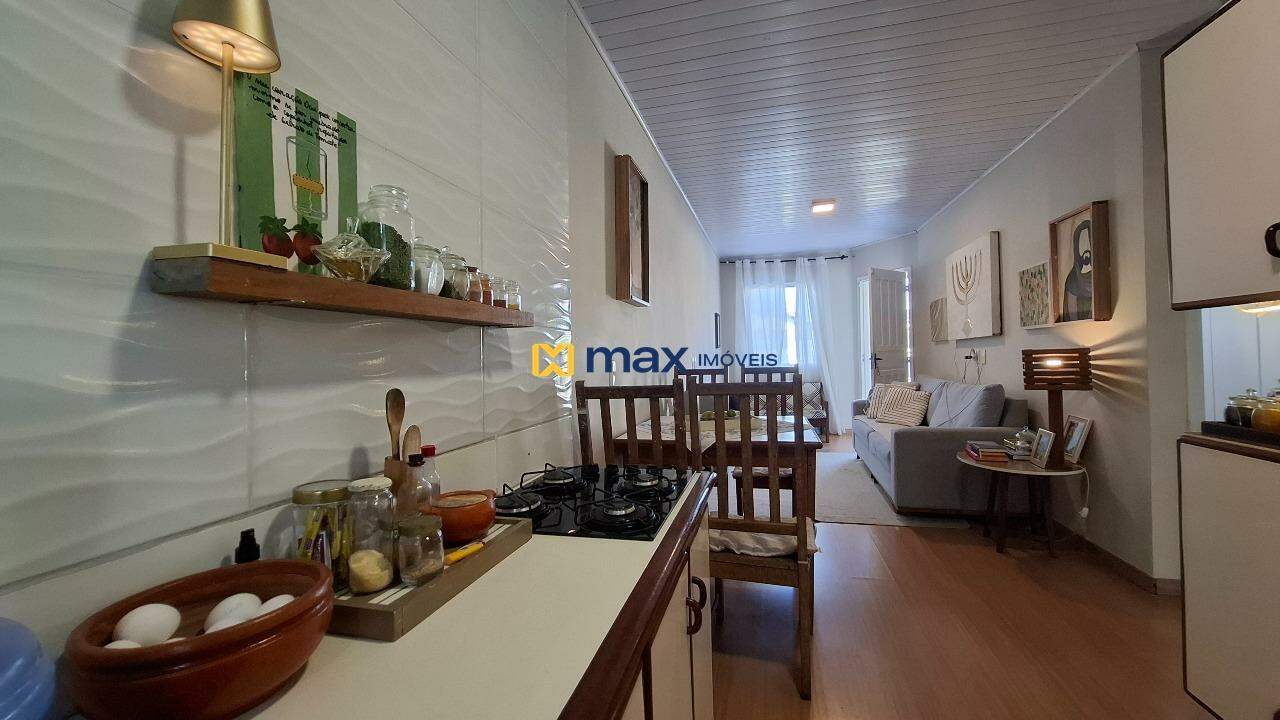 Casa à venda no Santa Regina: Cozinha