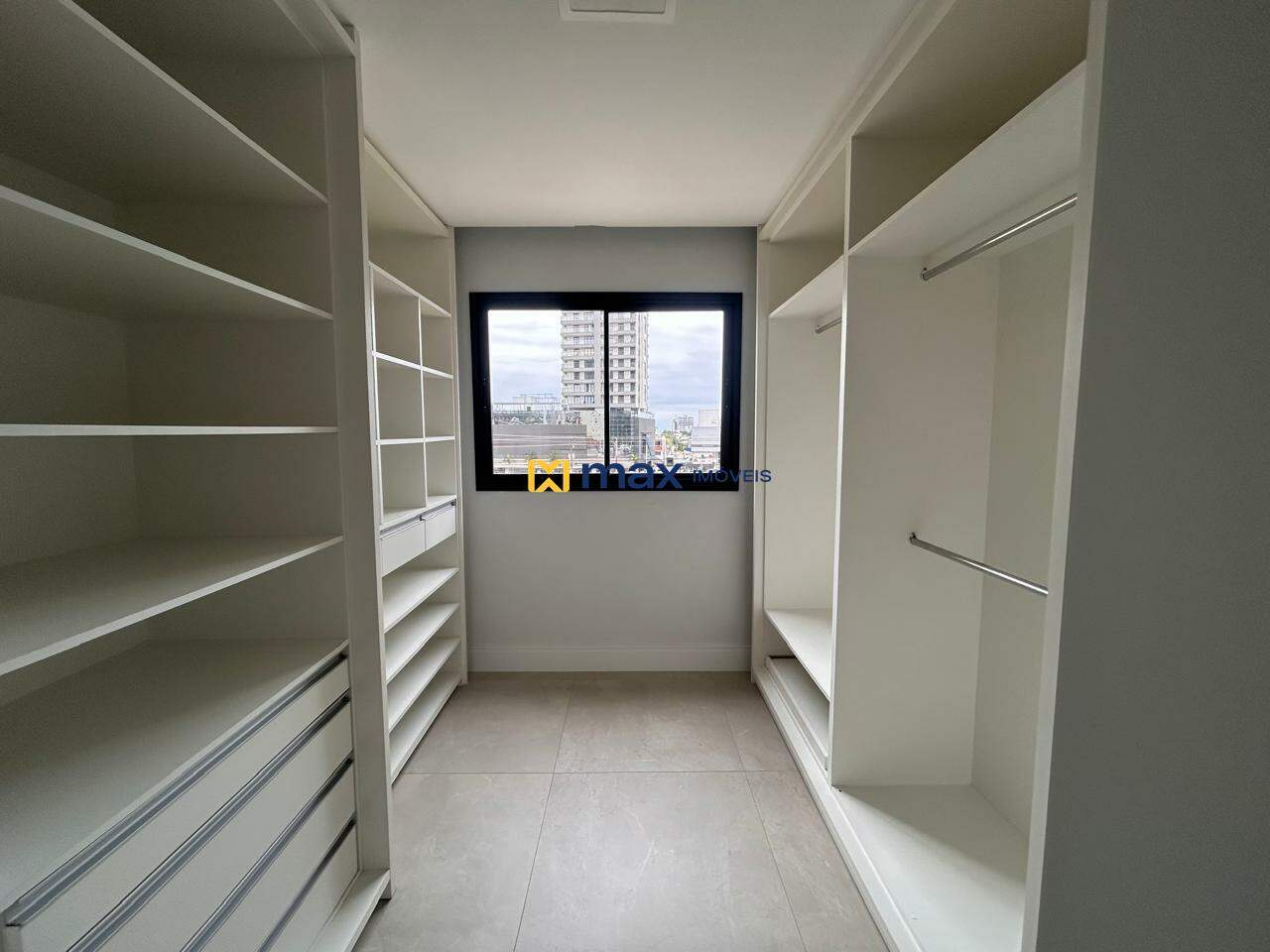 Apartamento para aluguel no Praia Brava de Itajaí: Dormitório