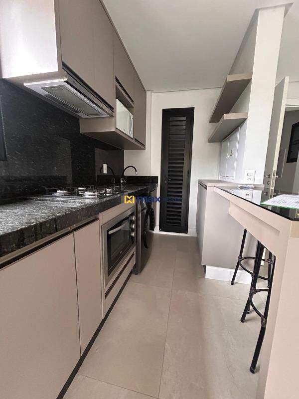 Apartamento para aluguel no Praia Brava de Itajaí: Cozinha