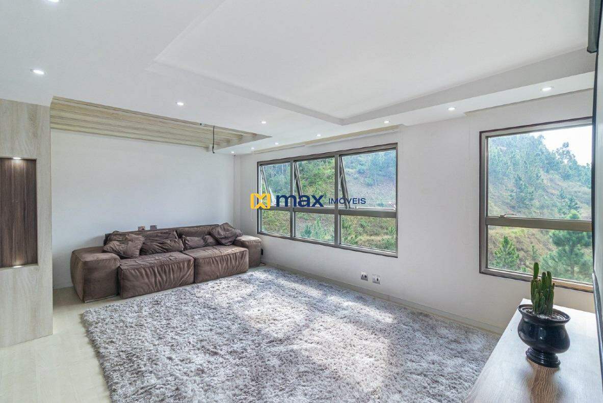 Apartamento para aluguel no Praia Brava: Sala de Estar